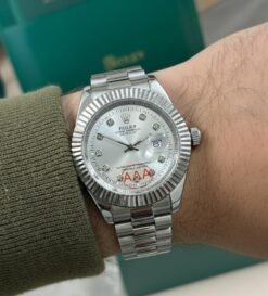 Role_x Oyster Perpetual Date Just Diamond