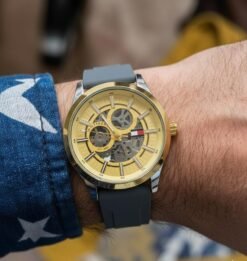 Tomm_y Hilfiger Automatic - J66