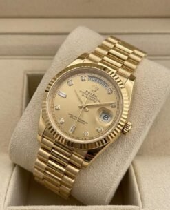 Role_x Oyster Perpetual Day Date Diamond Gold-Gold 40 Battery