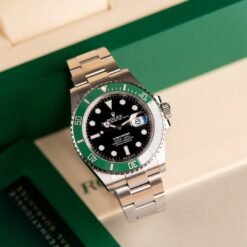 Rolee_x Oyster Perpetual Submarine Green Bazel