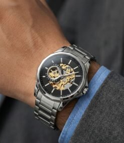 Arman_i Exchange Hampton