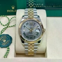 Rolee_x Oyster Perpetual Date Just 2Ton-Gold-Grey