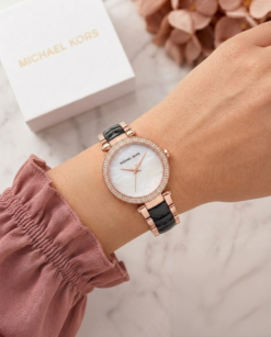 Michael Korr_s Parker Pave Black-White