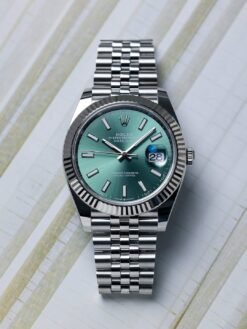 Rolee_x Oyster Perpetual Date Just Silver Green